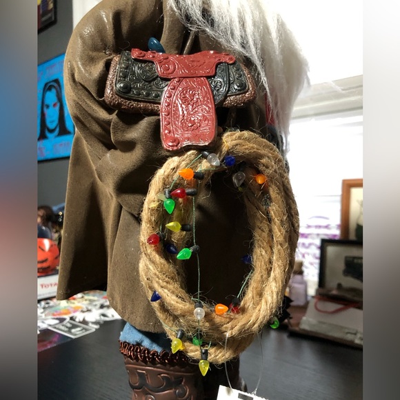Cowboy Santa Figure - Picture 10 of 12